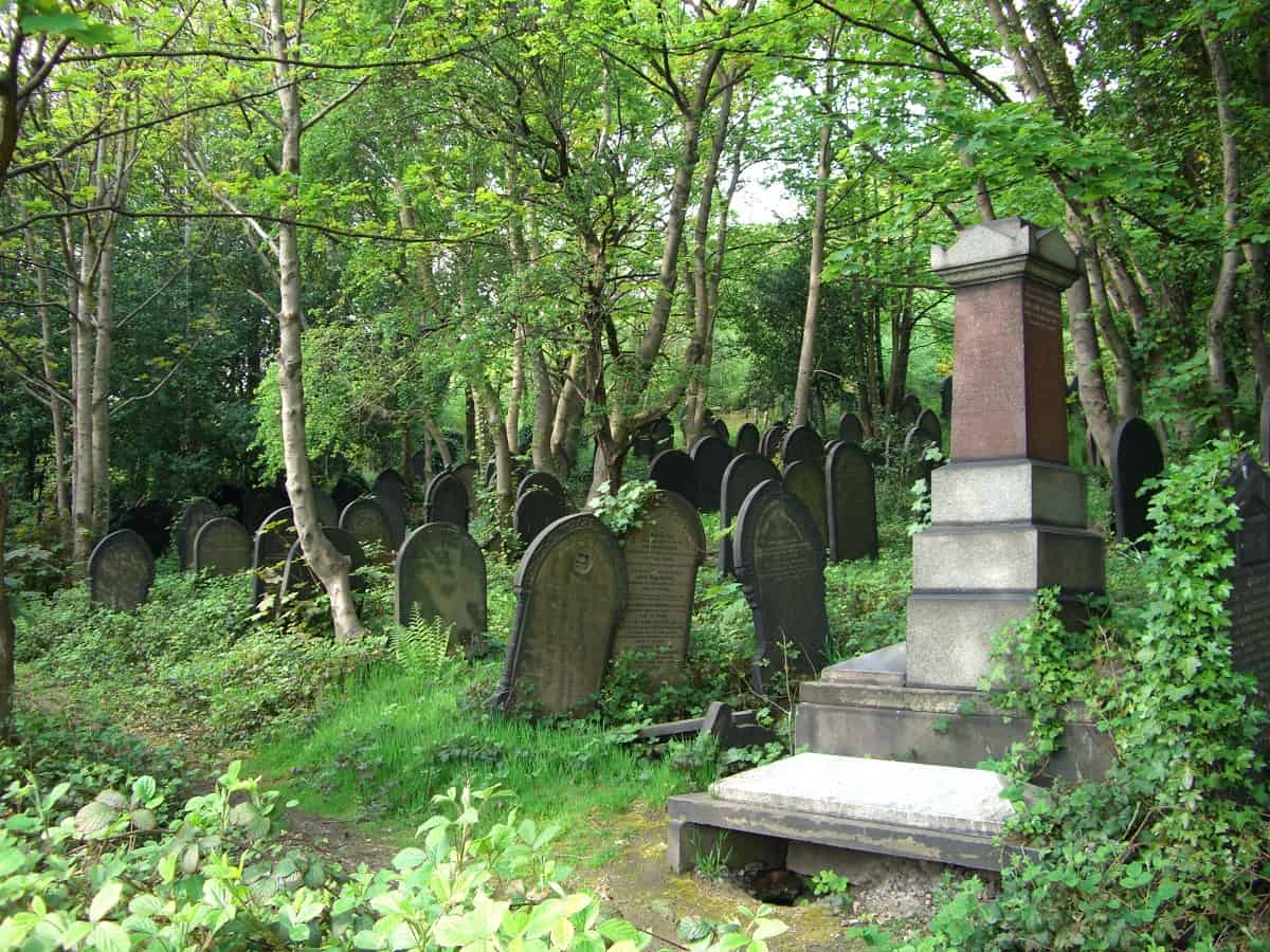 Wardsend Cemetery via Mick Knapton