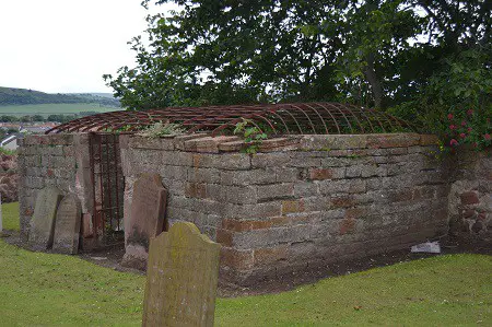 Caged lair dunbar kirk East Lothian 1