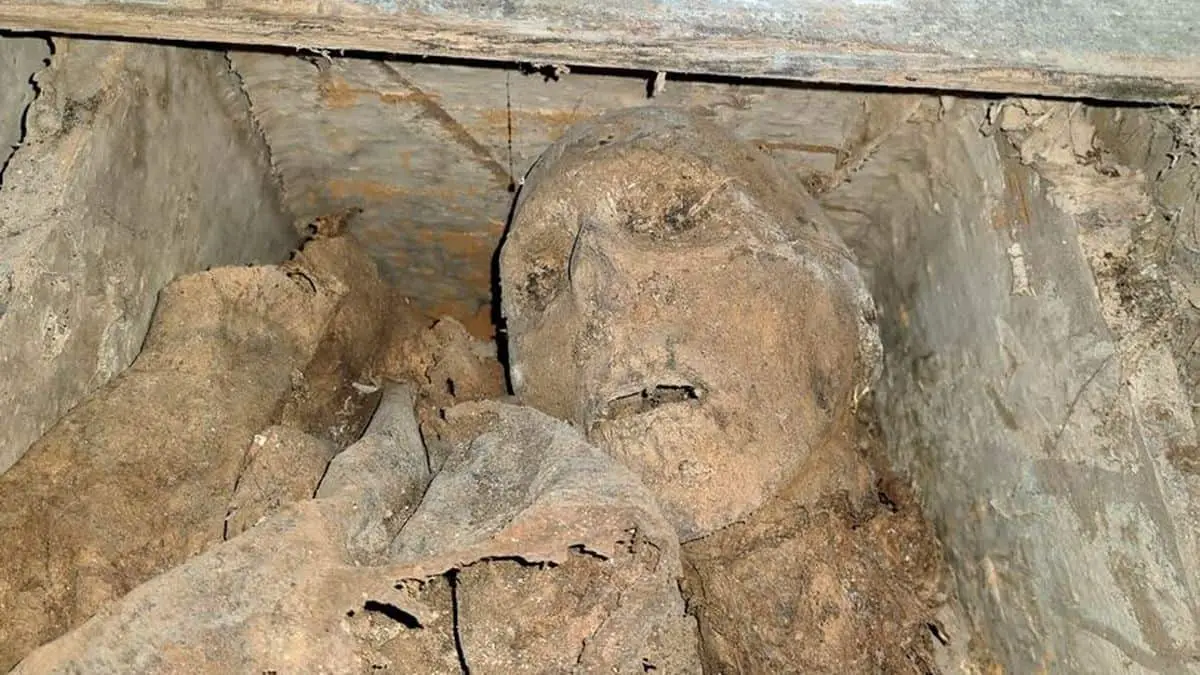 Inside Bloody Mackenzies tomb broken in to in 2021