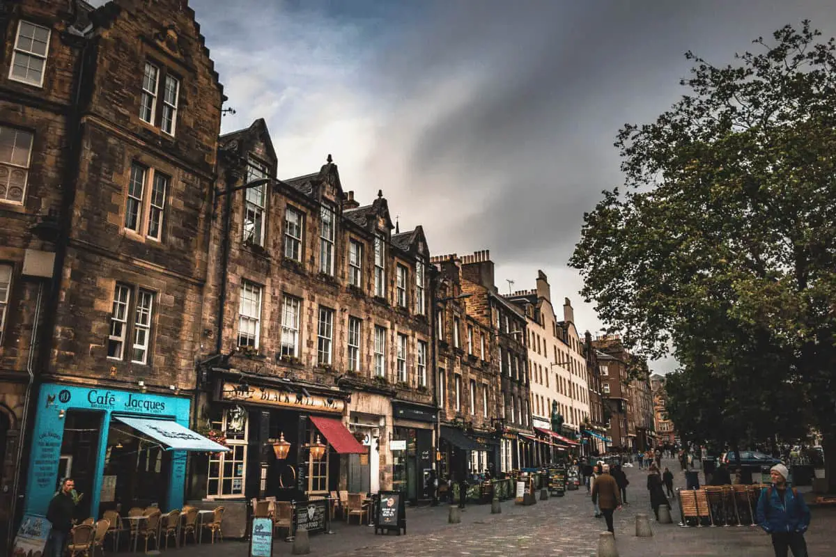 Edinburgh grassmarket where Maggie Dickson Half Hangit Maggie was hanged