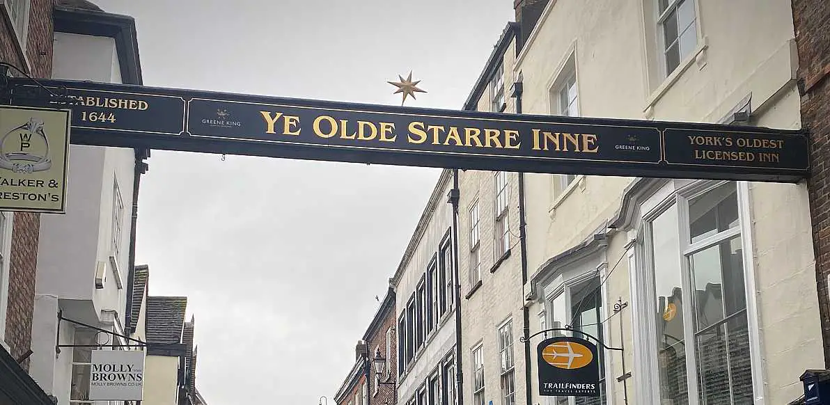 Ye Olde Starre Inn York 1