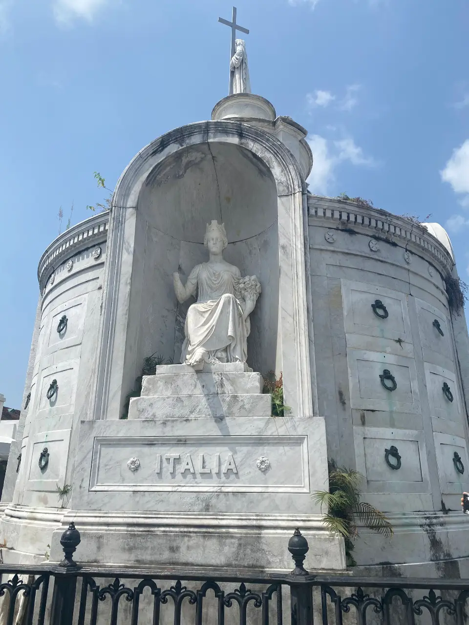 Tomb of the Italian Mutual Benevolent society-new-orleans
